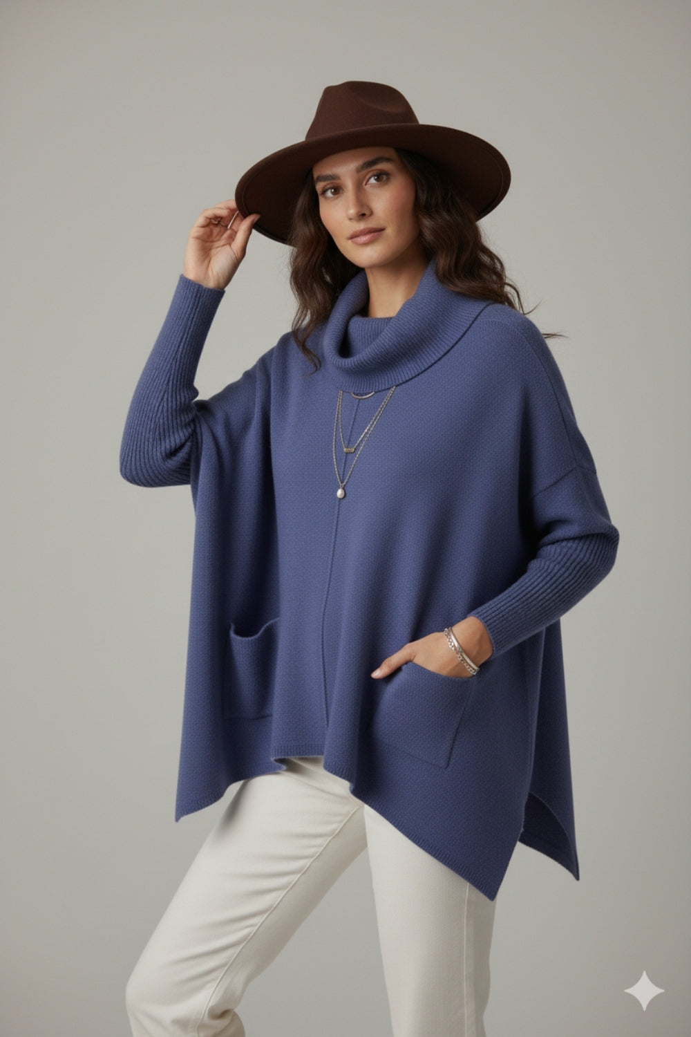 Jersey oversize azul marino con bolsillos delanteros