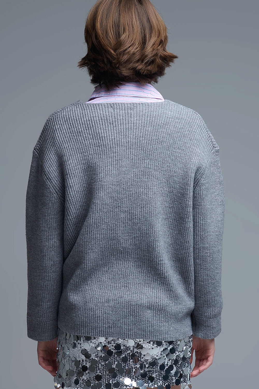 Jersey oversize fino con cuello en V en gris