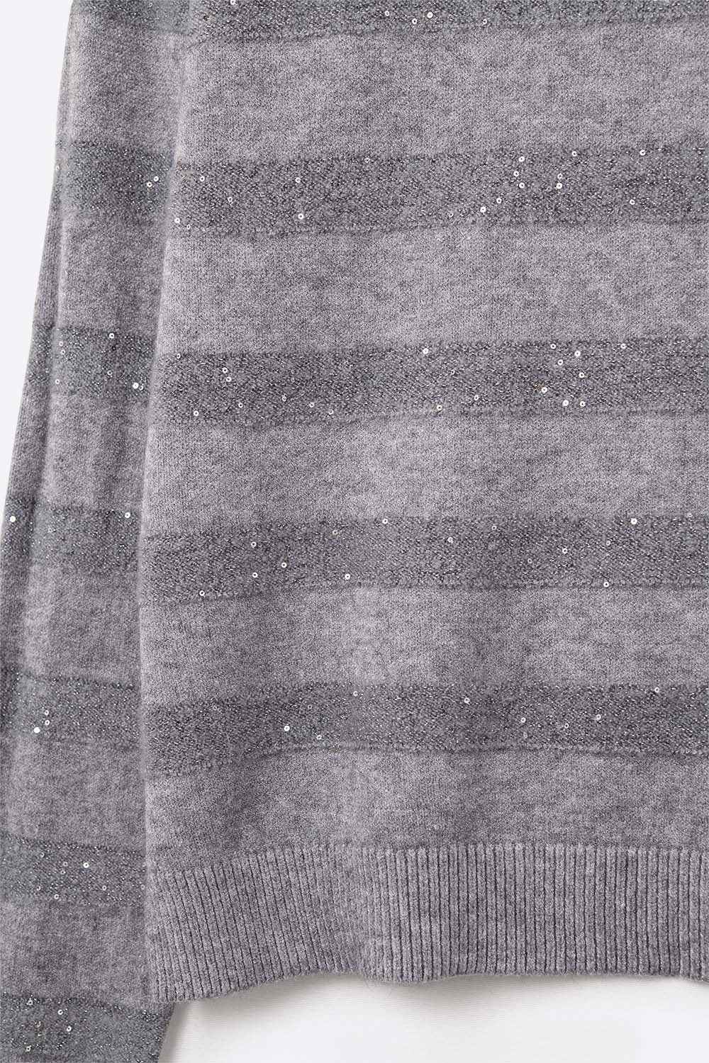 Jersey de punto a rayas gris con detalle de lentejuelas