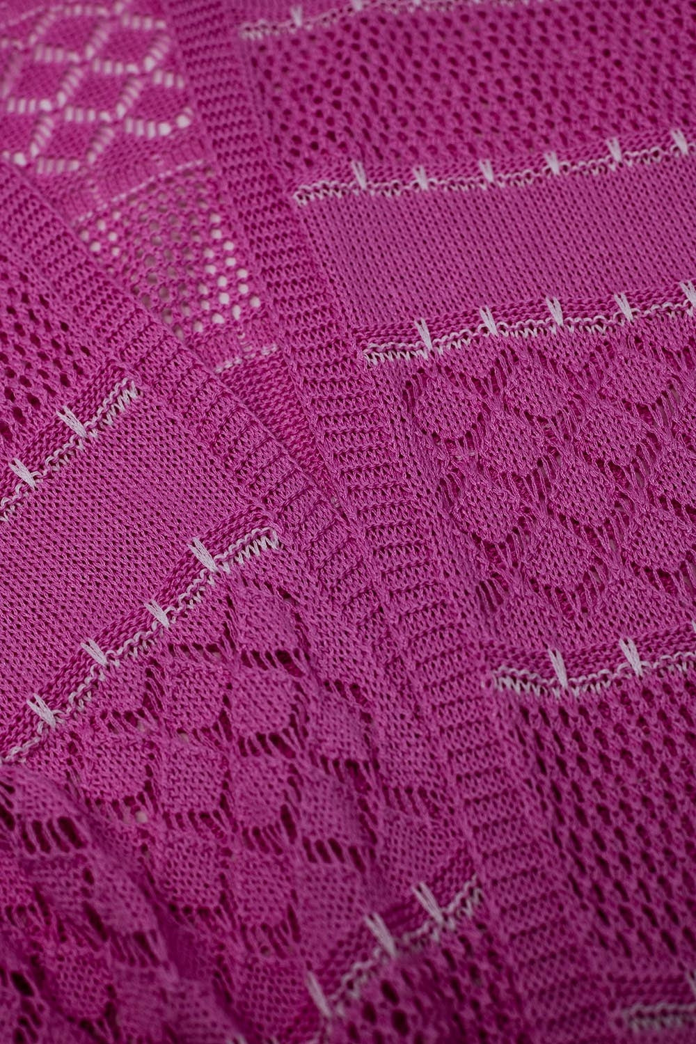 Maxi cárdigan de ganchillo rosa con mangas largas