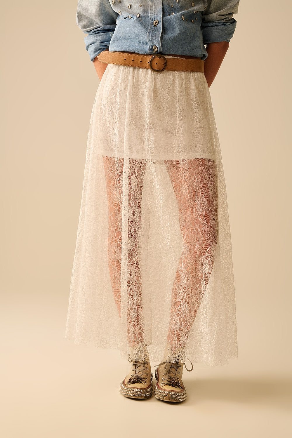 Q2 Maxi falda blanca de encaje con detalle de lentejuelas