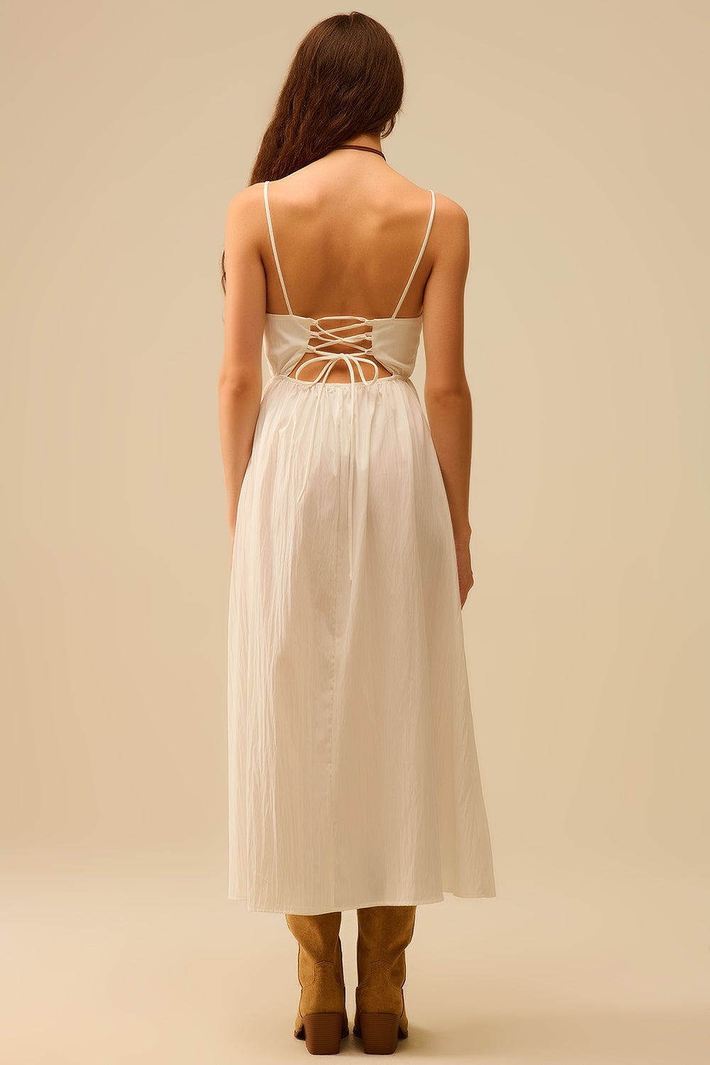 Maxi vestido blanco con palmeras bordadas