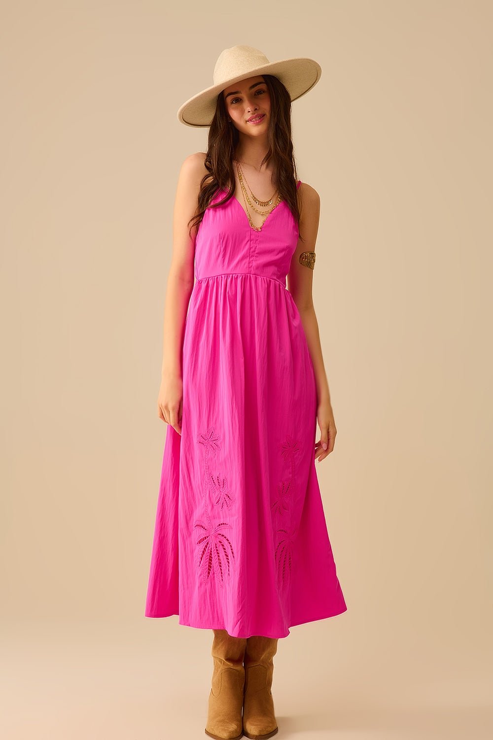 Maxi vestido fucshia con palmeras bordadas