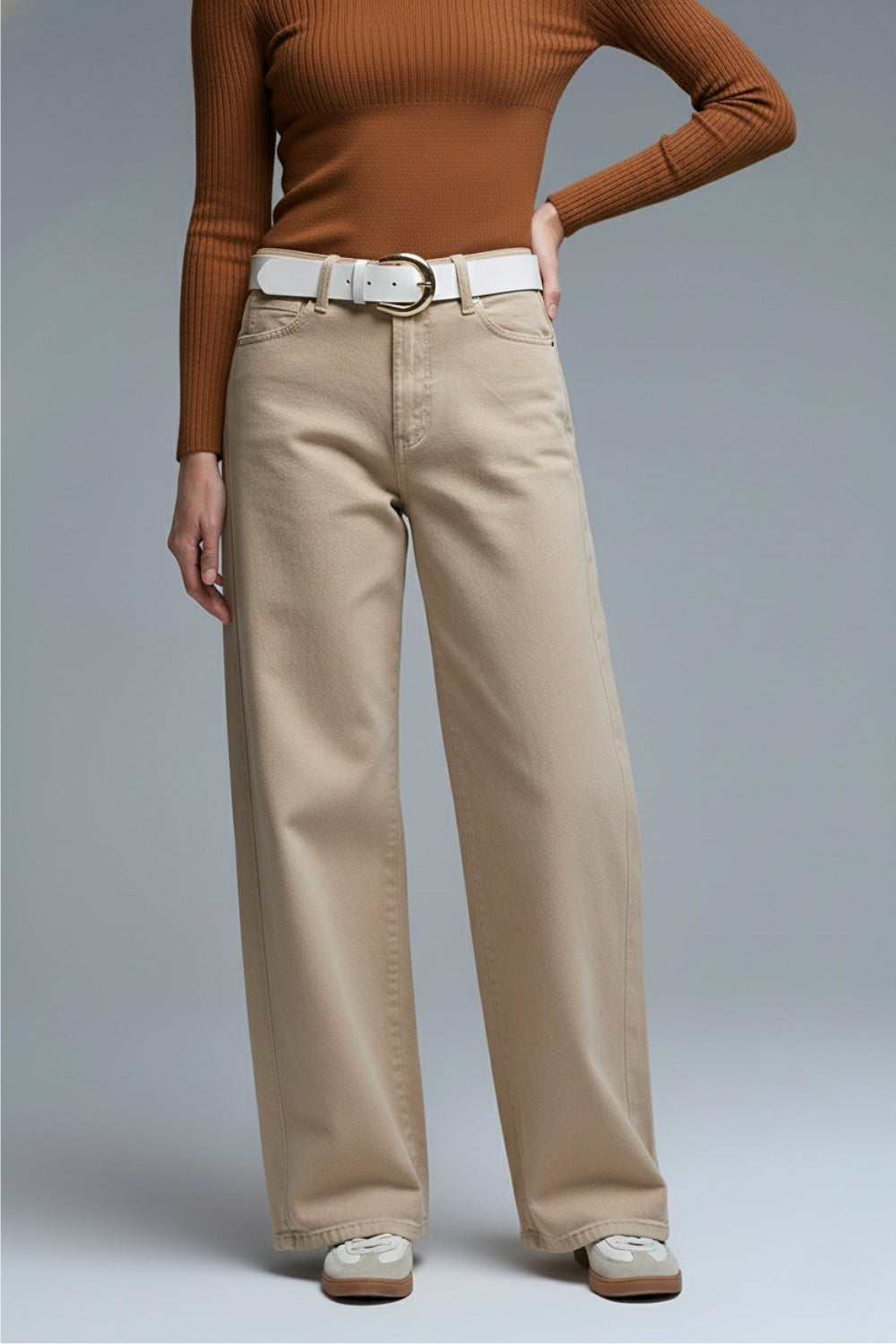 Q2 Pantalón extra ancho en beige lavado