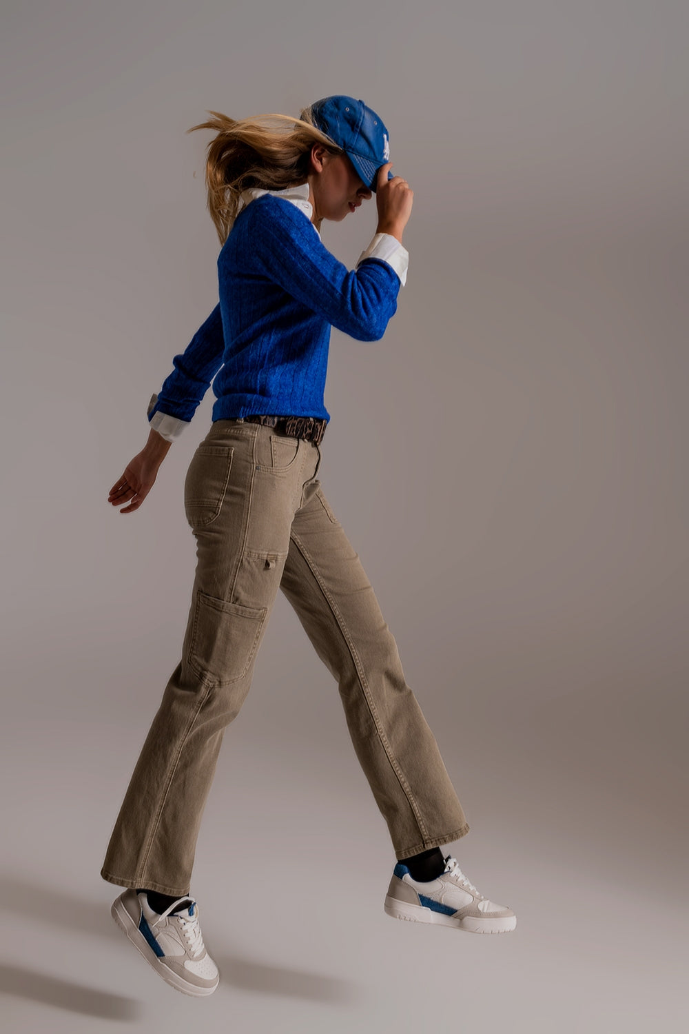 Pantalones cargo de pierna recta en marrón beige