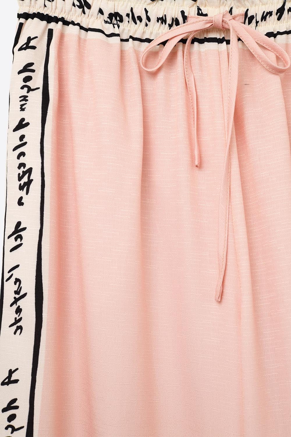 Pantalones con estampado de acuarela rosa veraniego