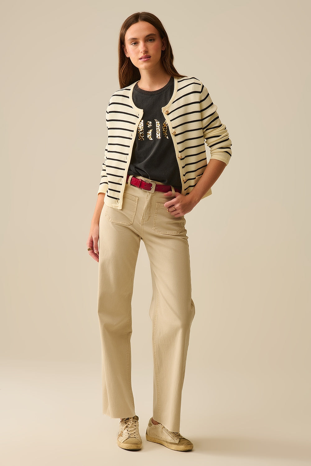 pantalones de pierna ancha con bolsillos delanteros en beige