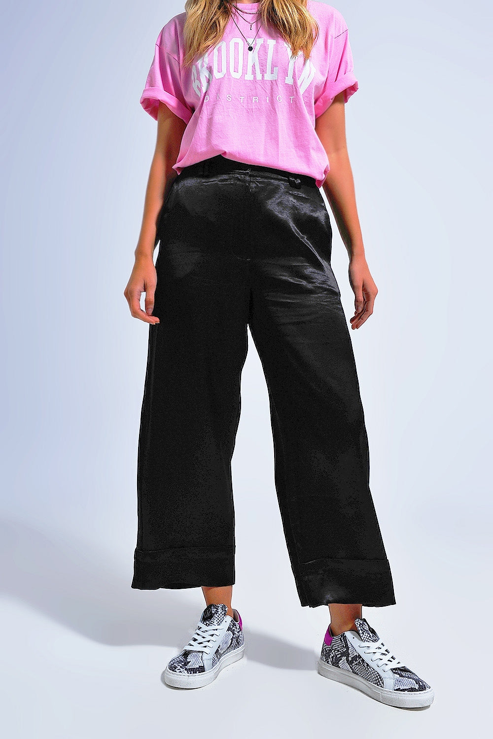 Pantalones de traje de pernera ancha de satén negros