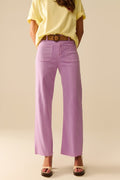 pantalones lila de pierna recta con bolsillos frontales