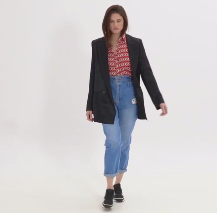 Americana en negro de raso