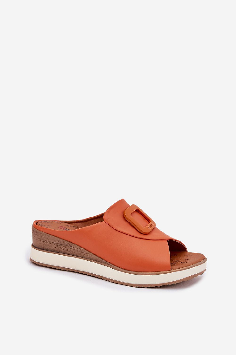 Sandalias de piel color naranja con cuña y hebilla cuadrada – Ivoluxt