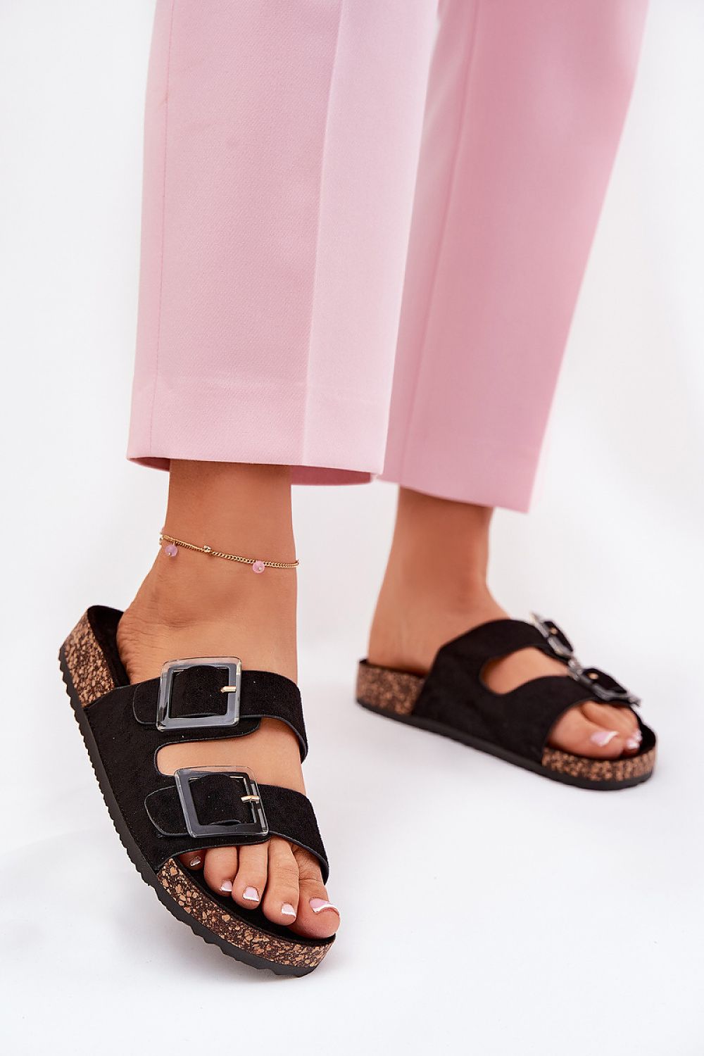 Sandalias negras de eco ante con suela de corcho