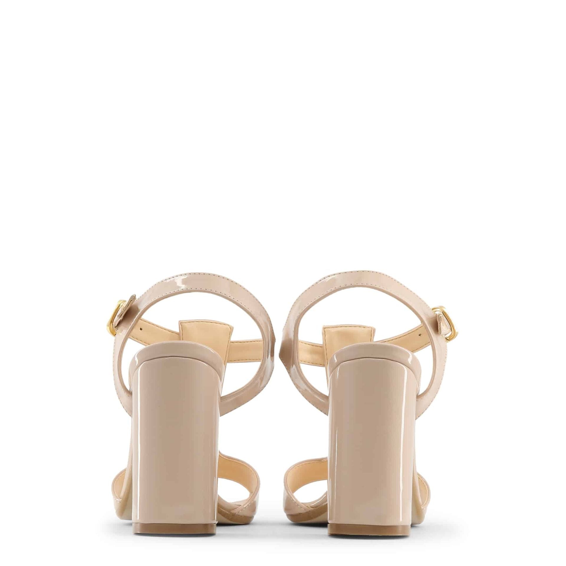 Vista trasera de sandalia nude made in Italy