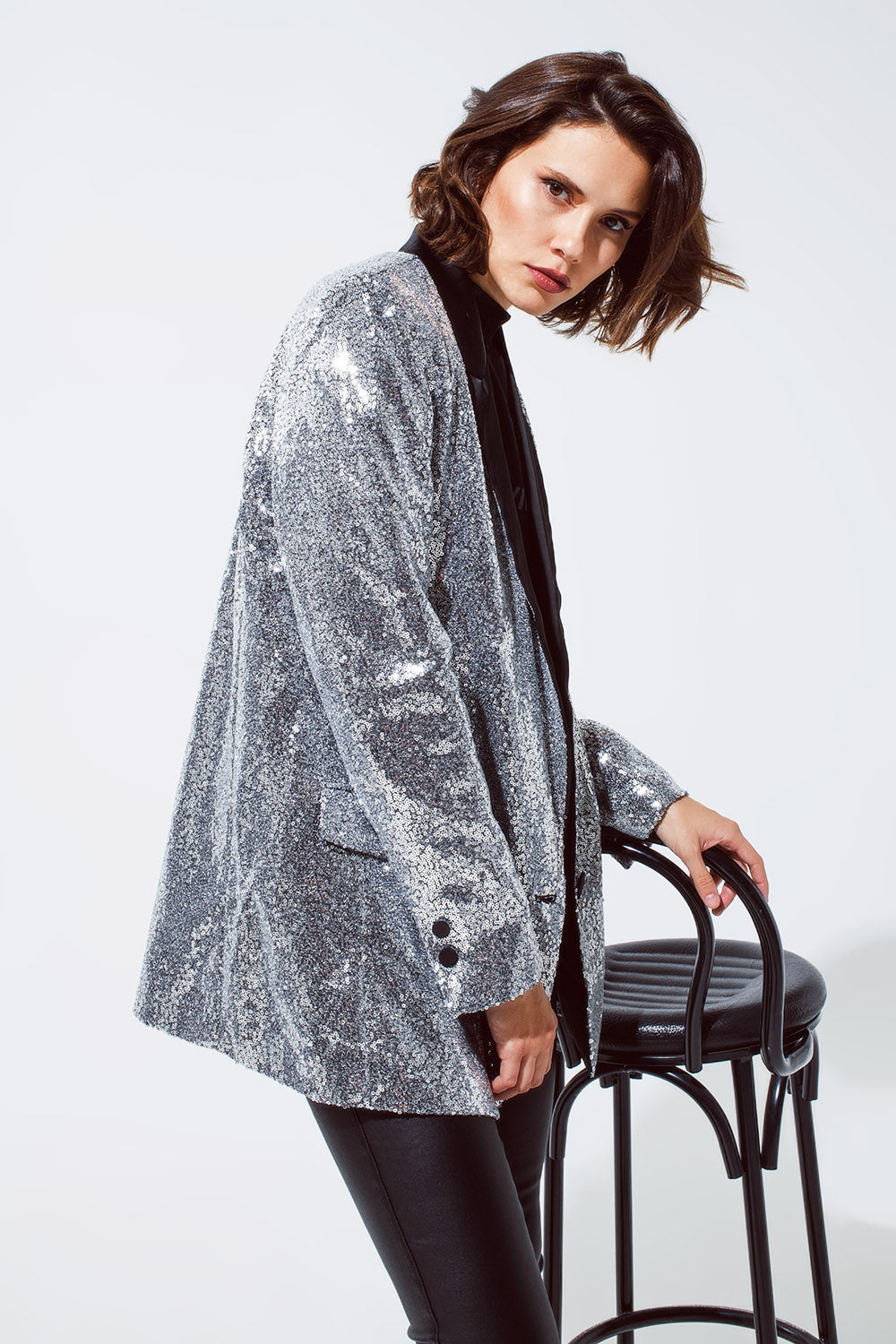 Smoquin Blazer de lentejuelas plateadas con solapas de raso negro