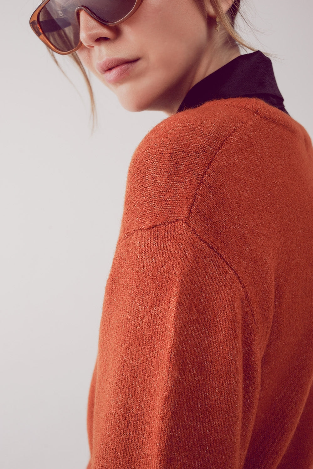 Sueter extragrande cuello redondo en caldera