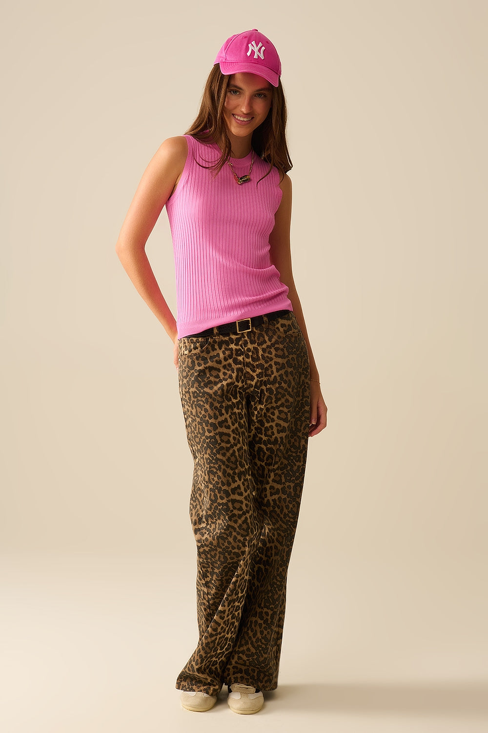 Top de punto sin mangas fucsia