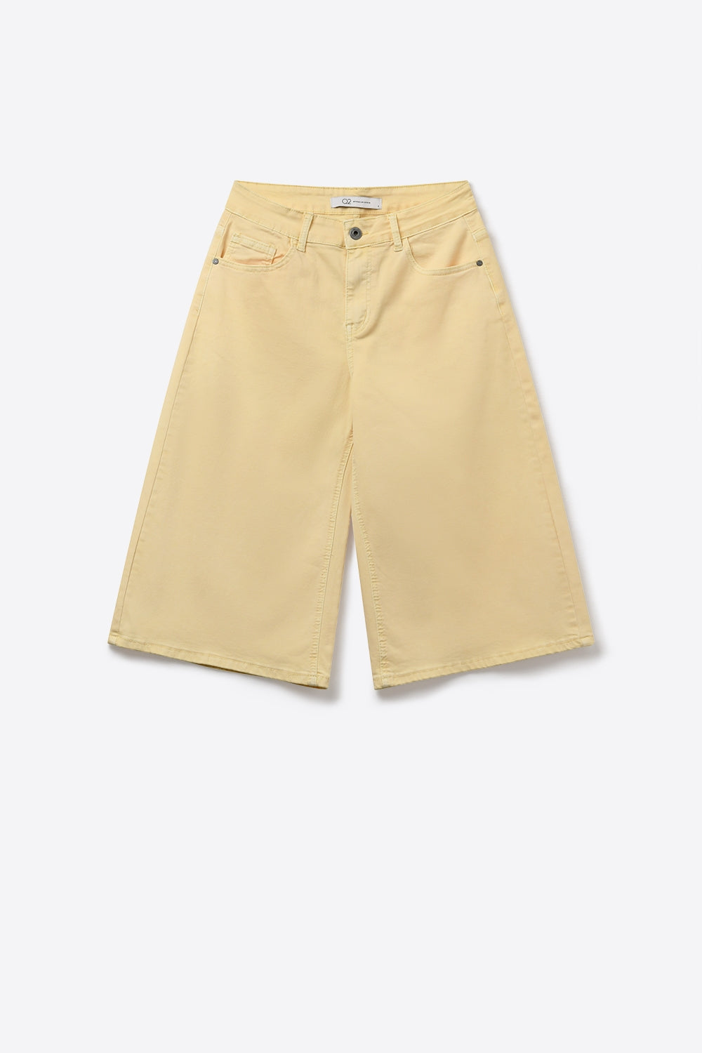 Bermudas vaqueras tipo culotte en color amarillo pastel de tiro alto