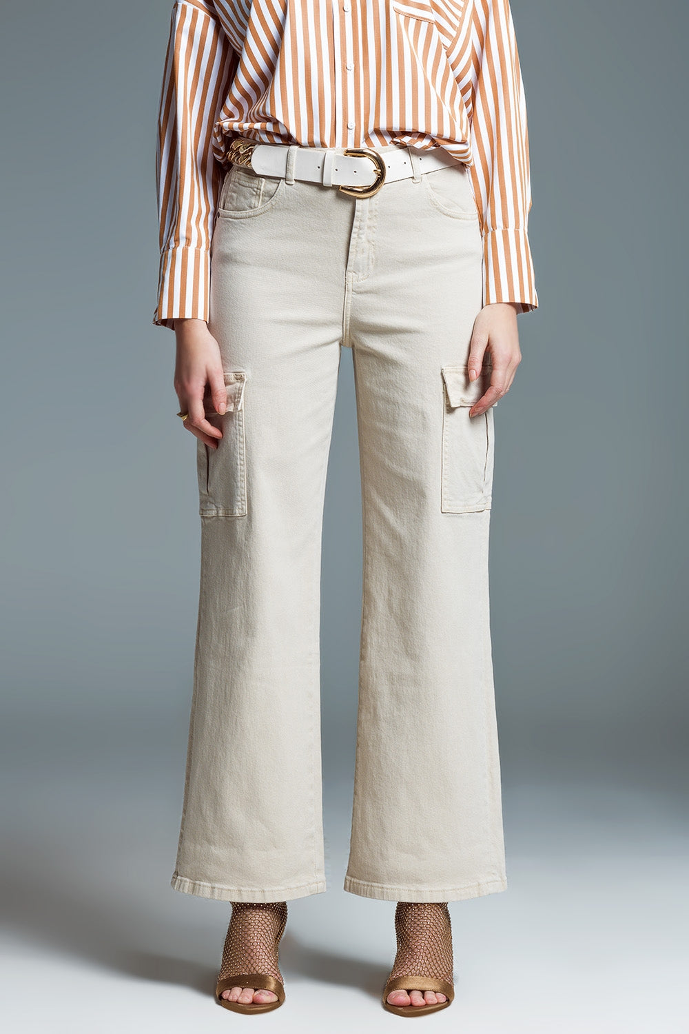 Vaqueros cargo rectos en beige