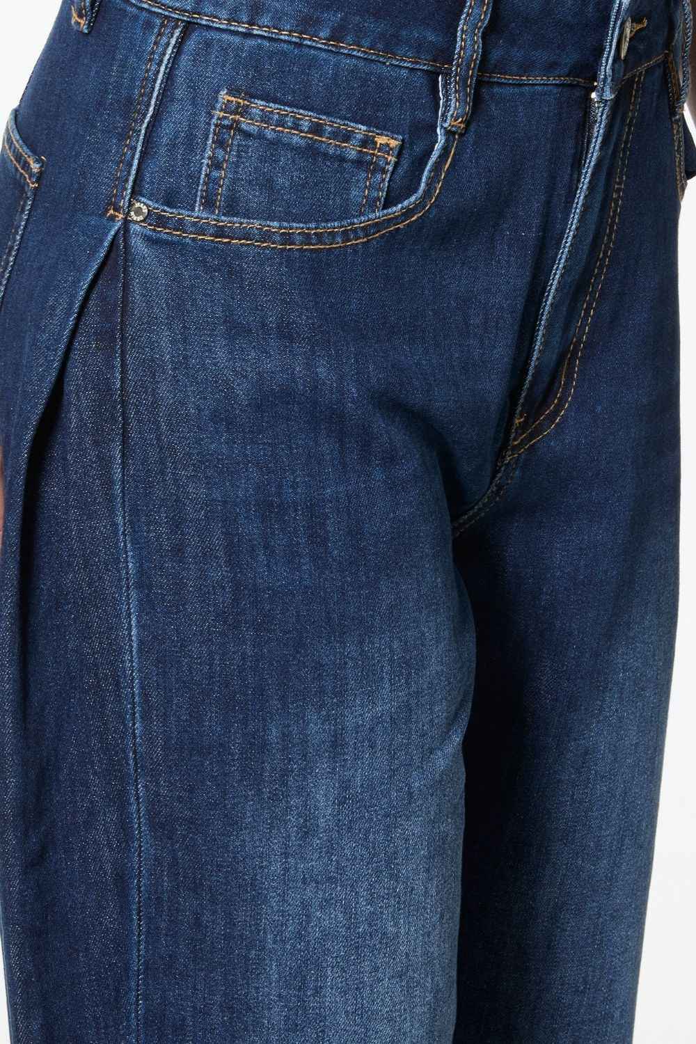 Vaqueros de pierna ancha con detalle de pinzas laterales en azul oscuro