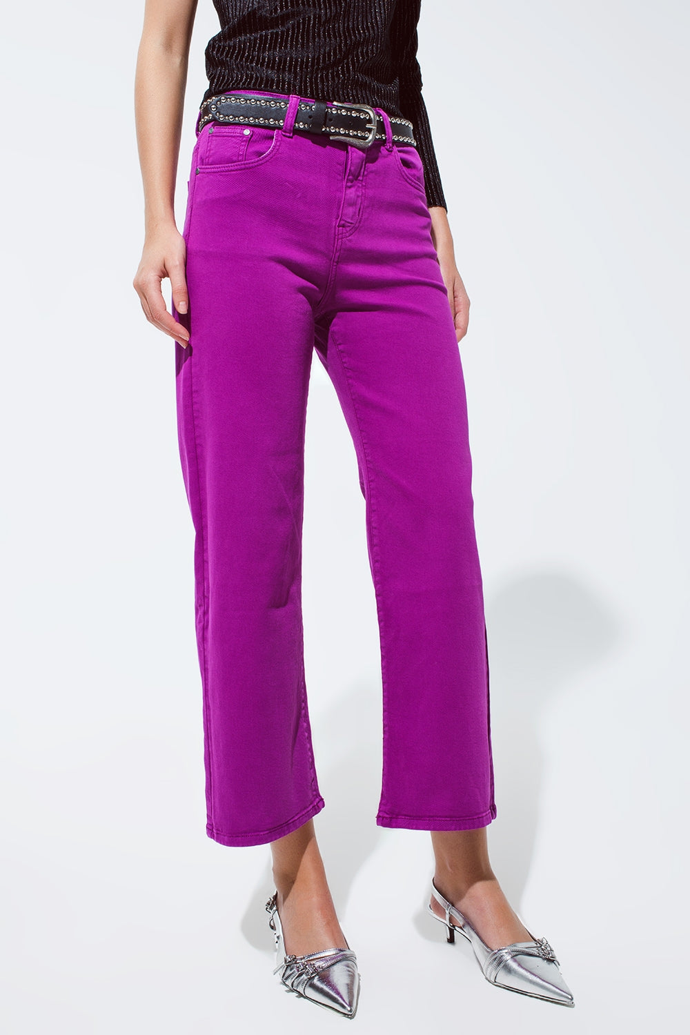 Vaqueros de pierna ancha crop en color violeta