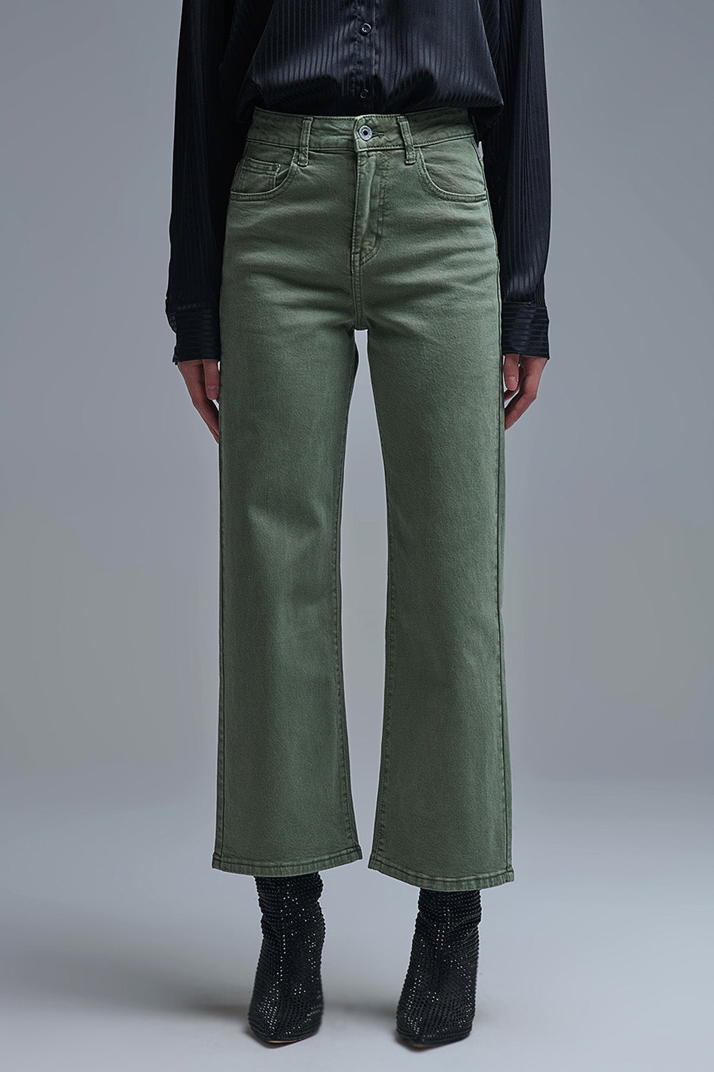Vaqueros de pierna ancha en verde caqui