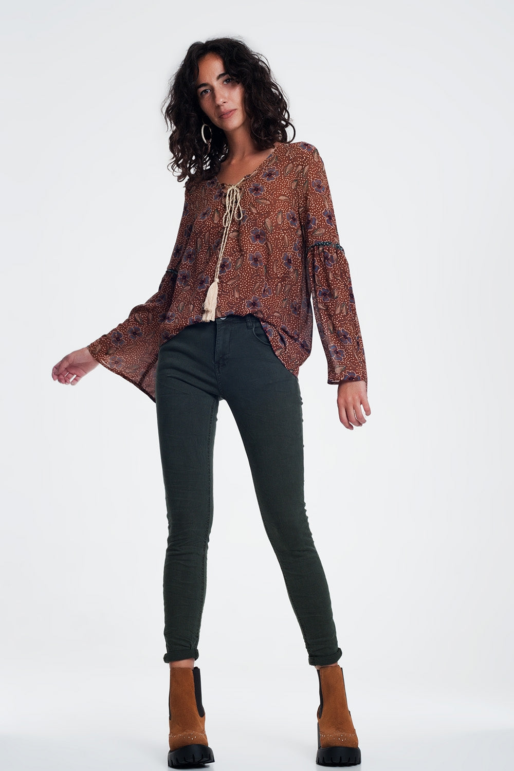 Vaqueros de talle alto color caqui