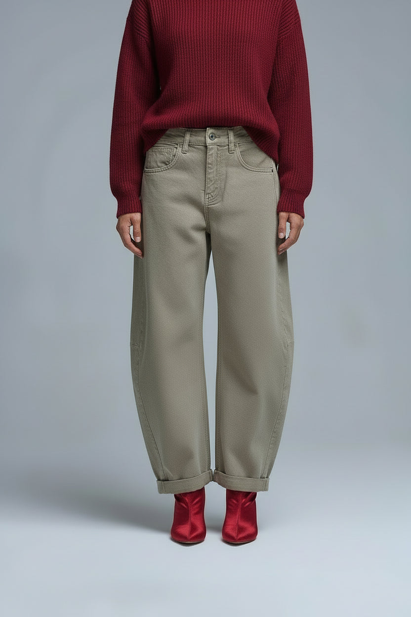 Q2 Vaqueros globo barrel beige de moda con bolsillos