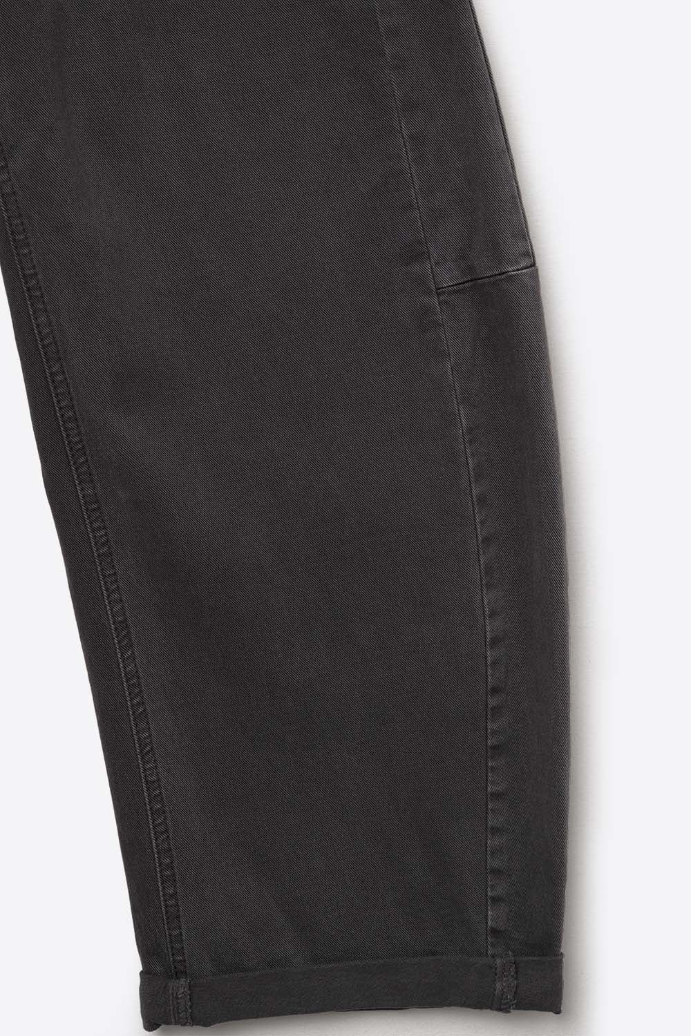 Vaqueros Globo Barrel Grises de Moda con Bolsillos