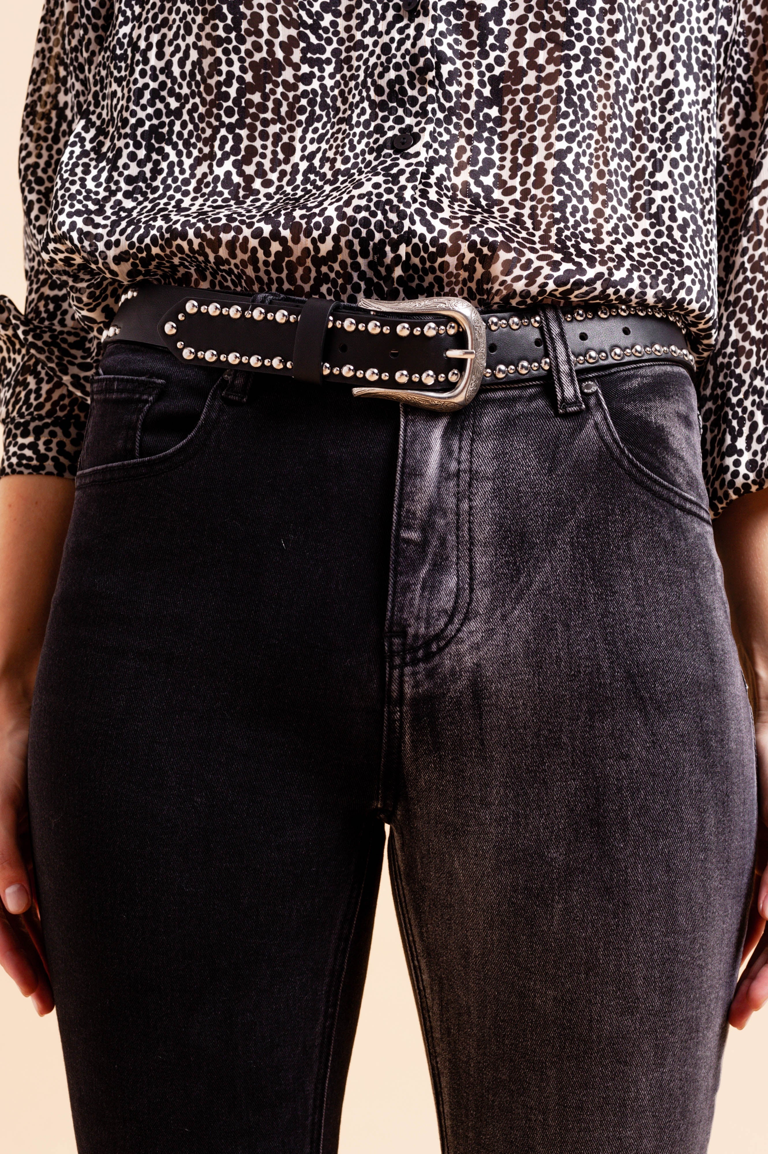 Vaqueros pitillo con diseño color block