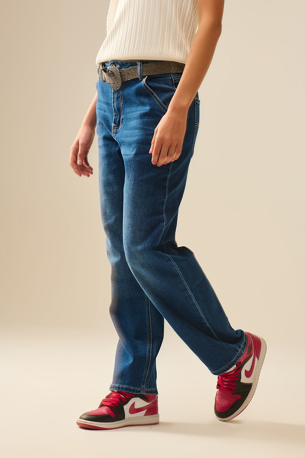 Vaqueros rectos con bolsillos laterales en azul medio